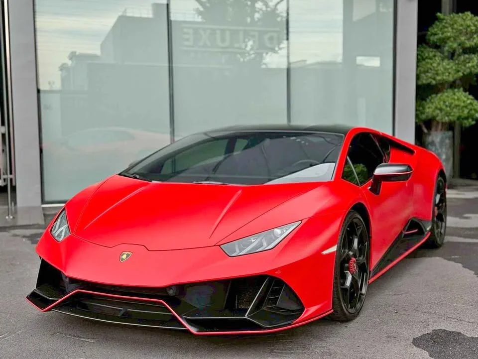 2021 Lamborghini Huracan 2