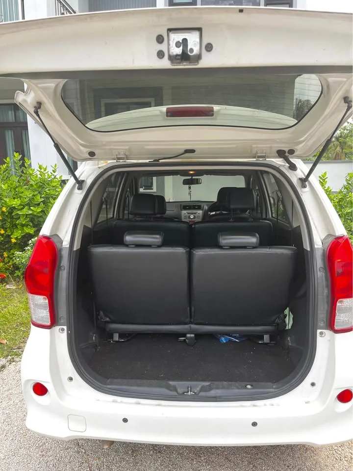 2013 Toyota Avanza II 3