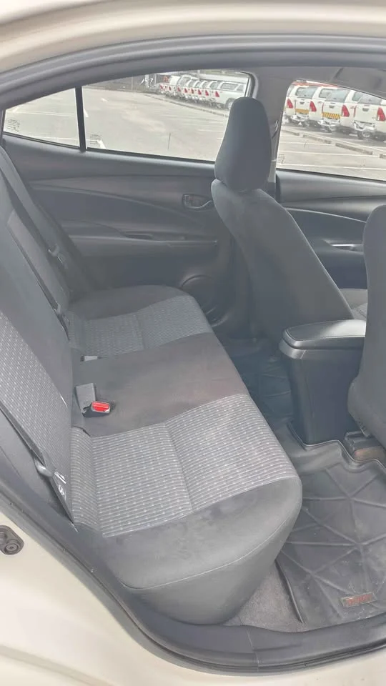 2020 Toyota Yaris ATIV III 3