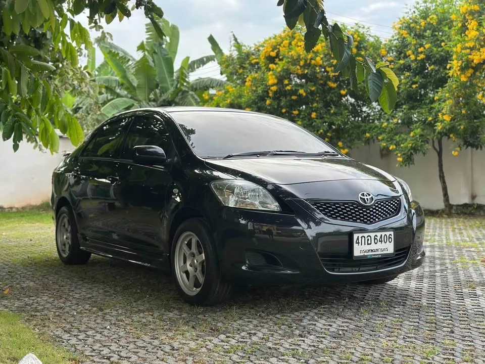2010 Toyota Vios II 2