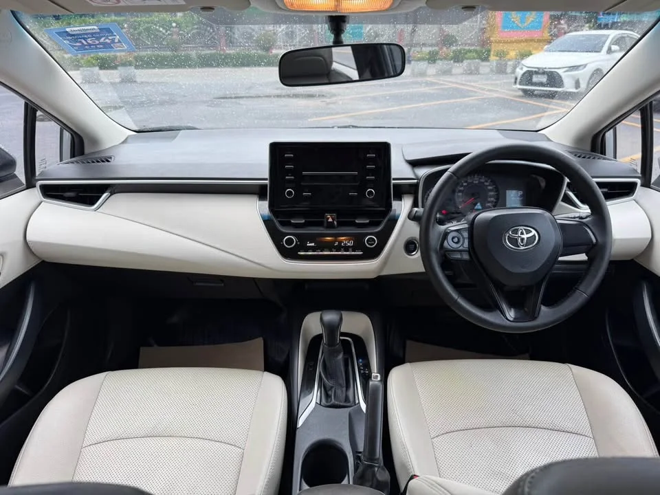 2019 Toyota Corolla Altis XII (E210) 2