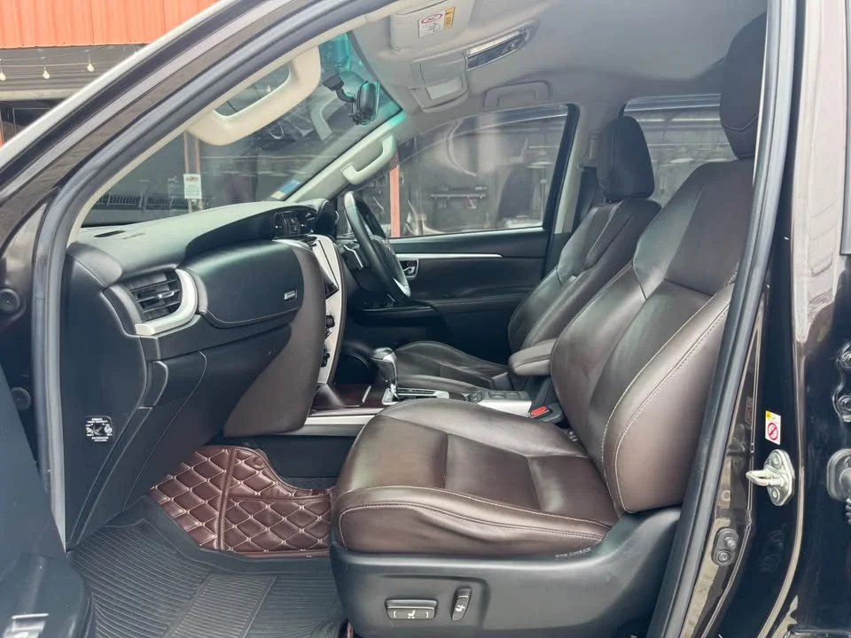 2018 Toyota Fortuner II 2