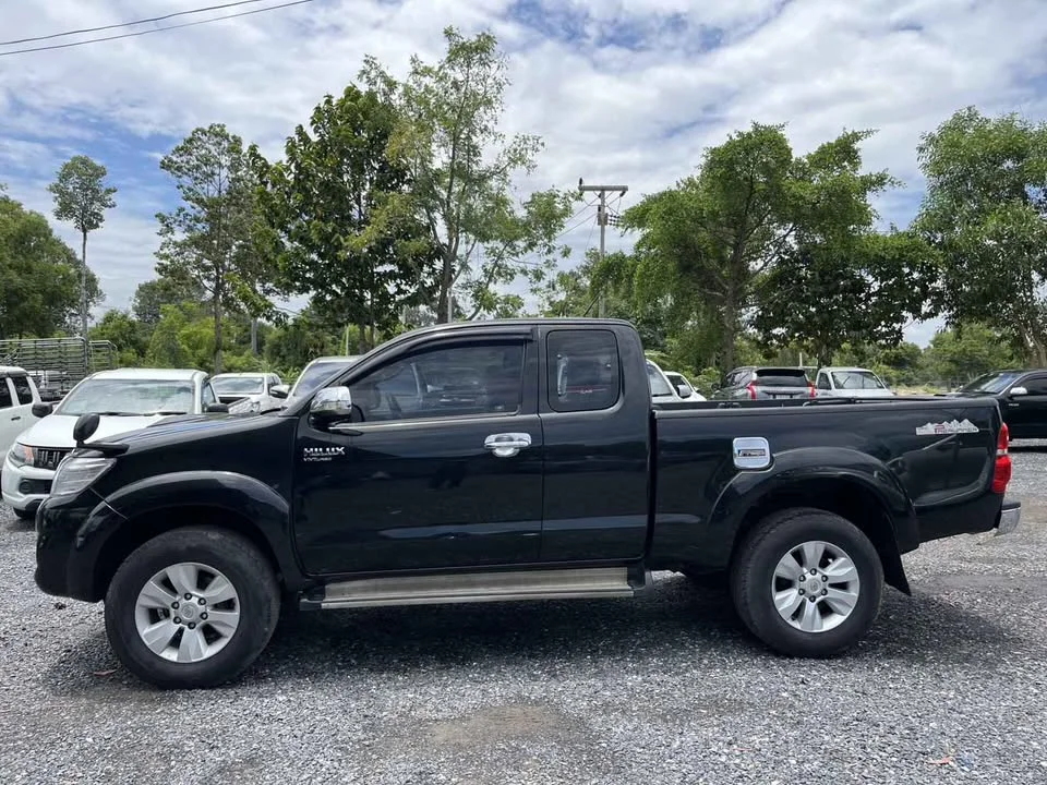 2012 Toyota Hilux VII 2