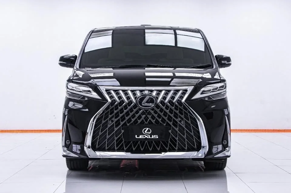 2021 Lexus LM I 2