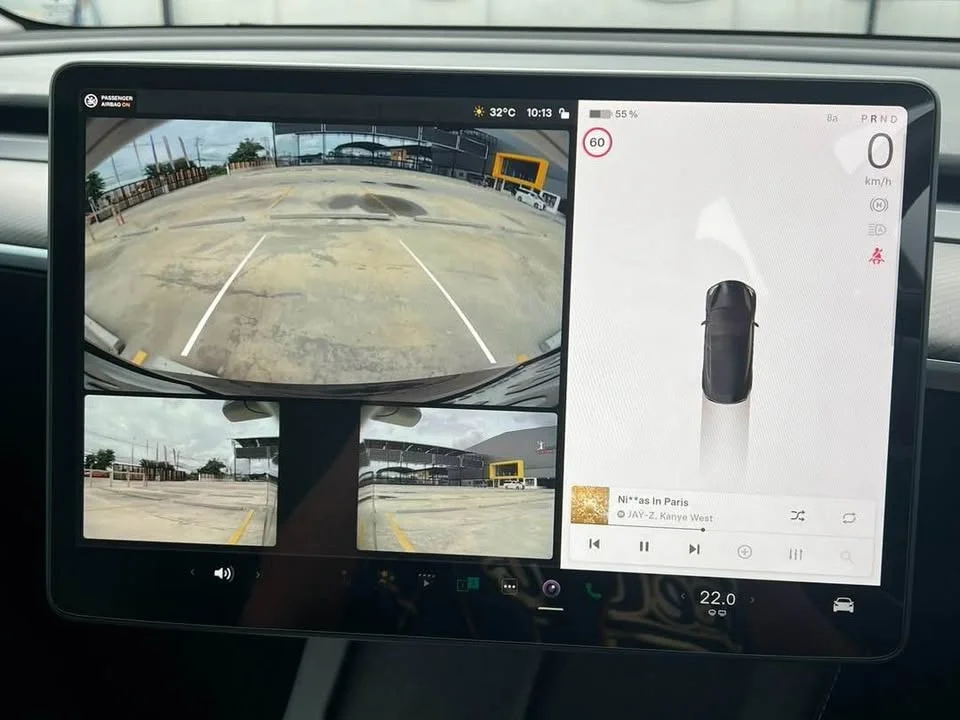 2023 Tesla Model 3 2