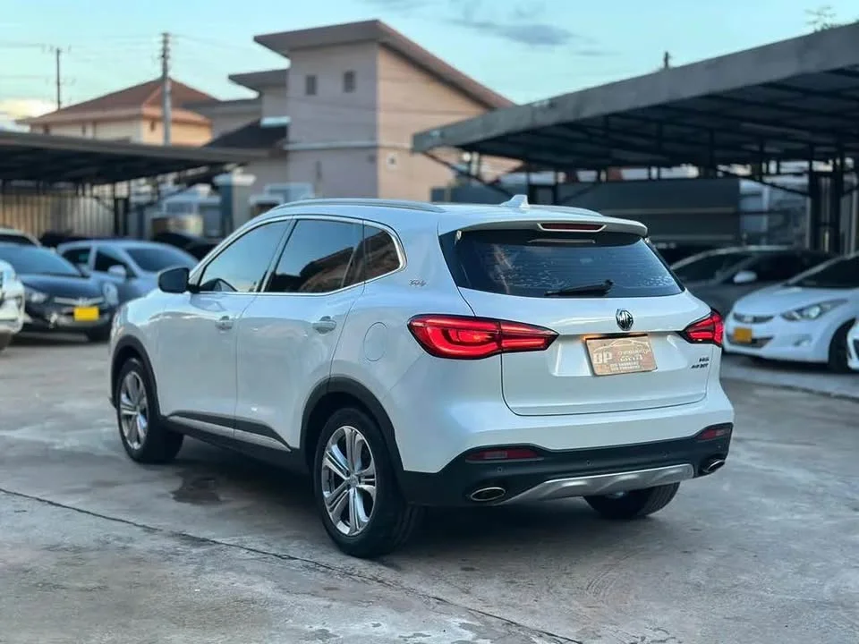 2021 MG HS 3