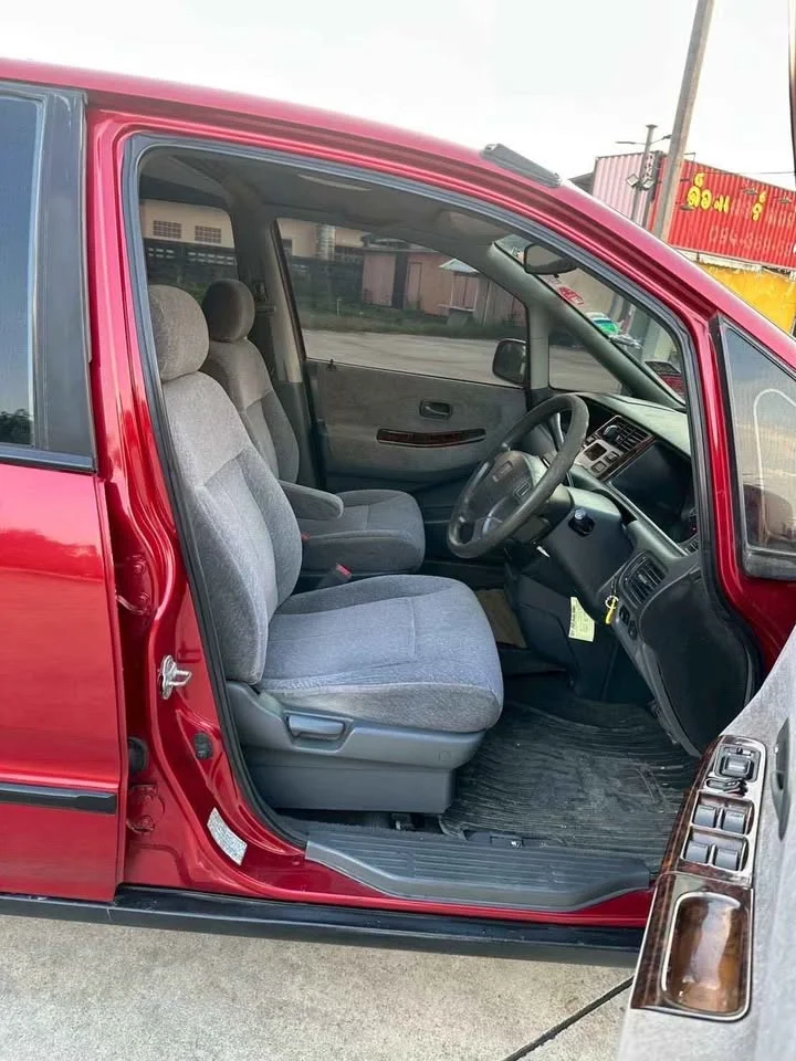 1995 Honda Odyssey I 3