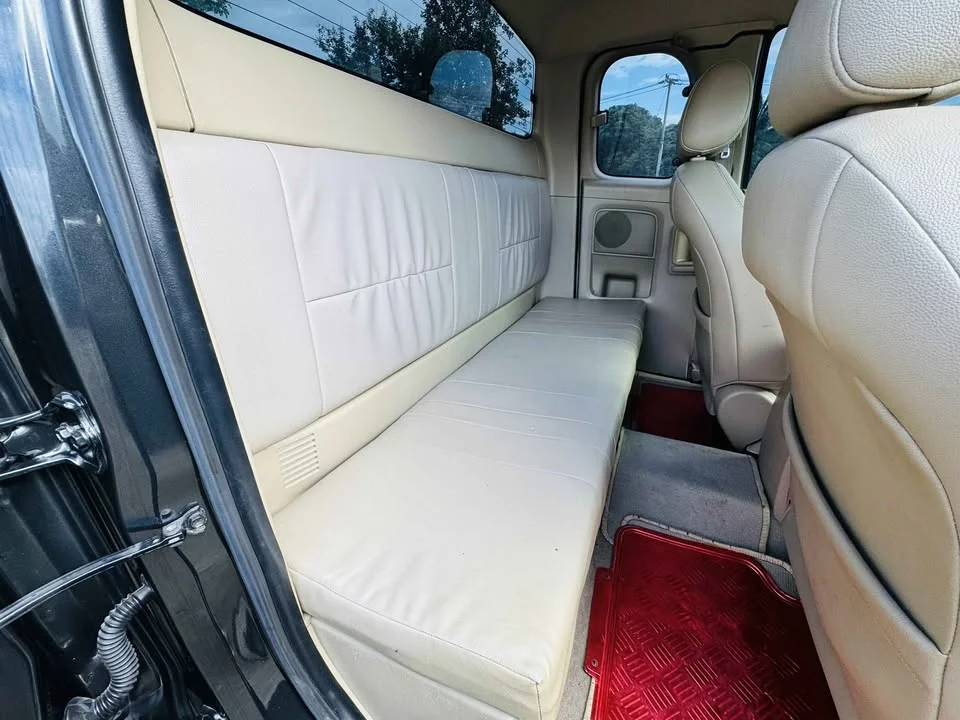 2010 Toyota Hilux VII 2