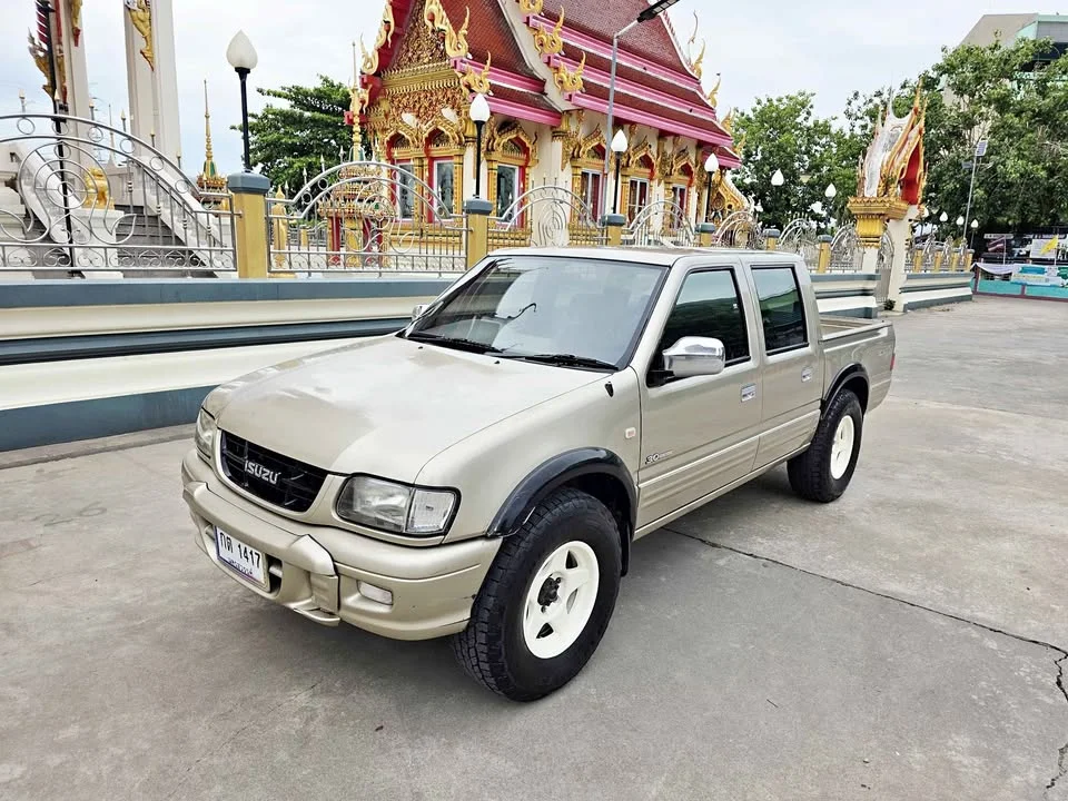 2001 Isuzu Faster Dragon Eyes III 3