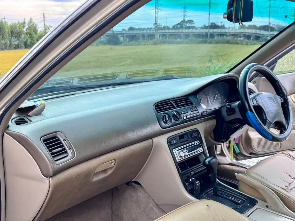 1997 Honda Accord V 2