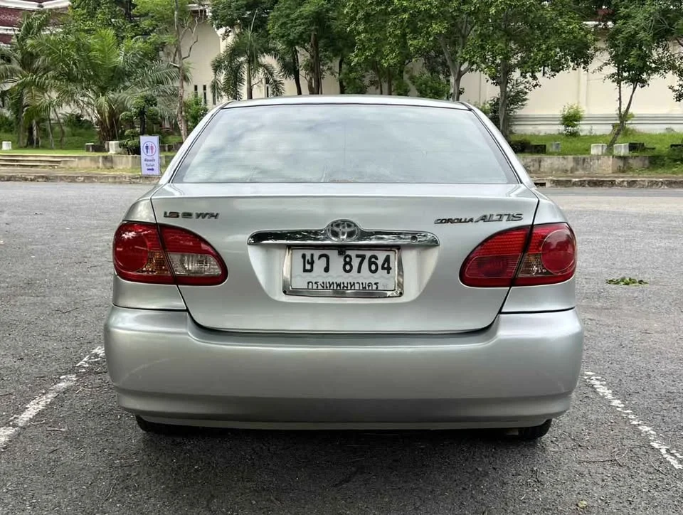 2004 Toyota Corolla Altis IX (E120) 2