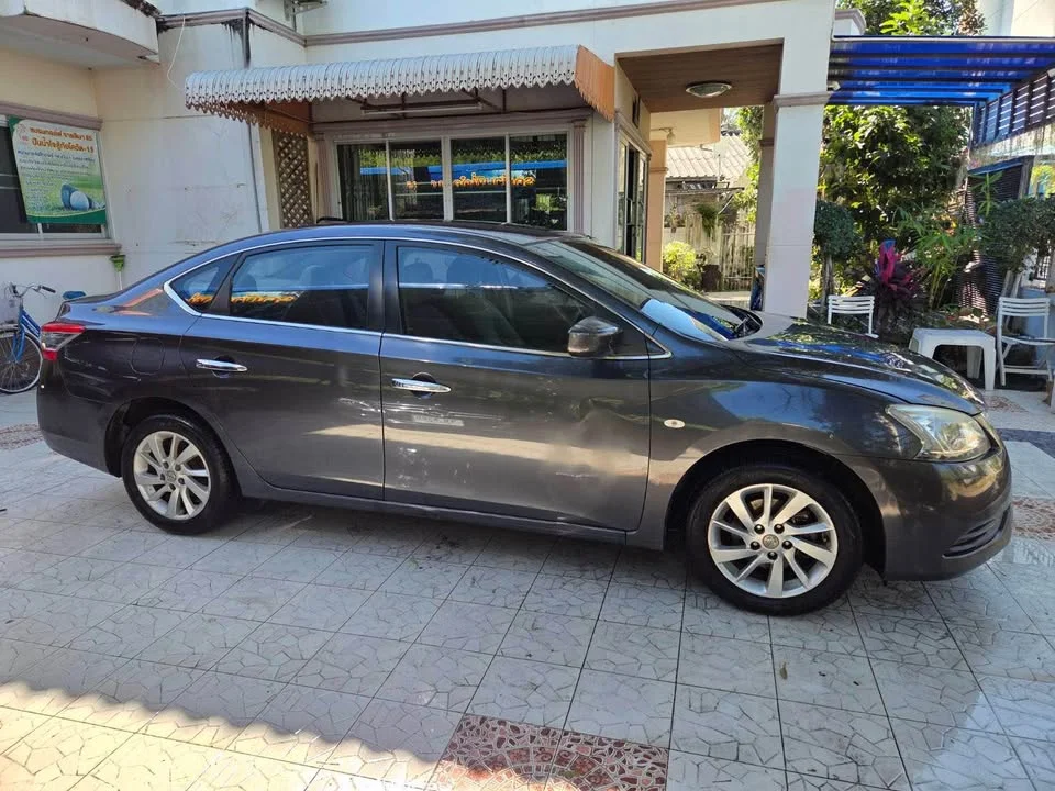 2014 Nissan Sylphy III (B17) 3