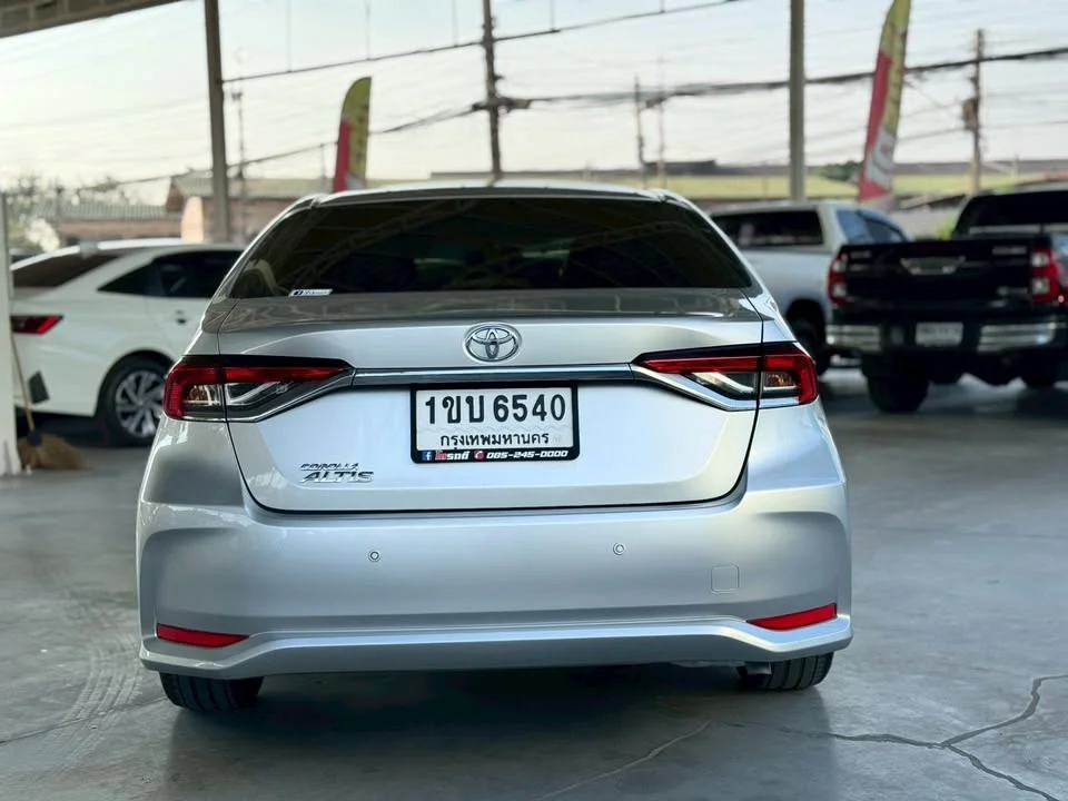 2020 Toyota Corolla Altis XII (E210) 3
