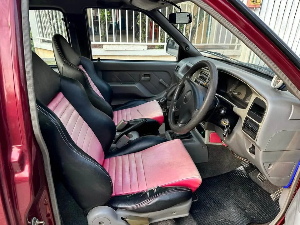 2002 Isuzu Faster Dragon Eyes III 2