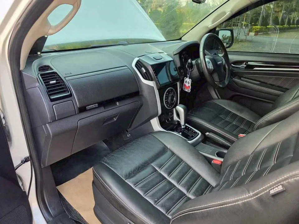 2019 Isuzu MU-X I 2