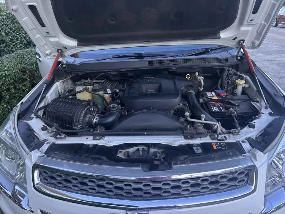 2014 Chevrolet TrailBlazer II 2