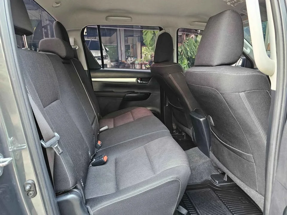 2021 Toyota Hilux VIII 3