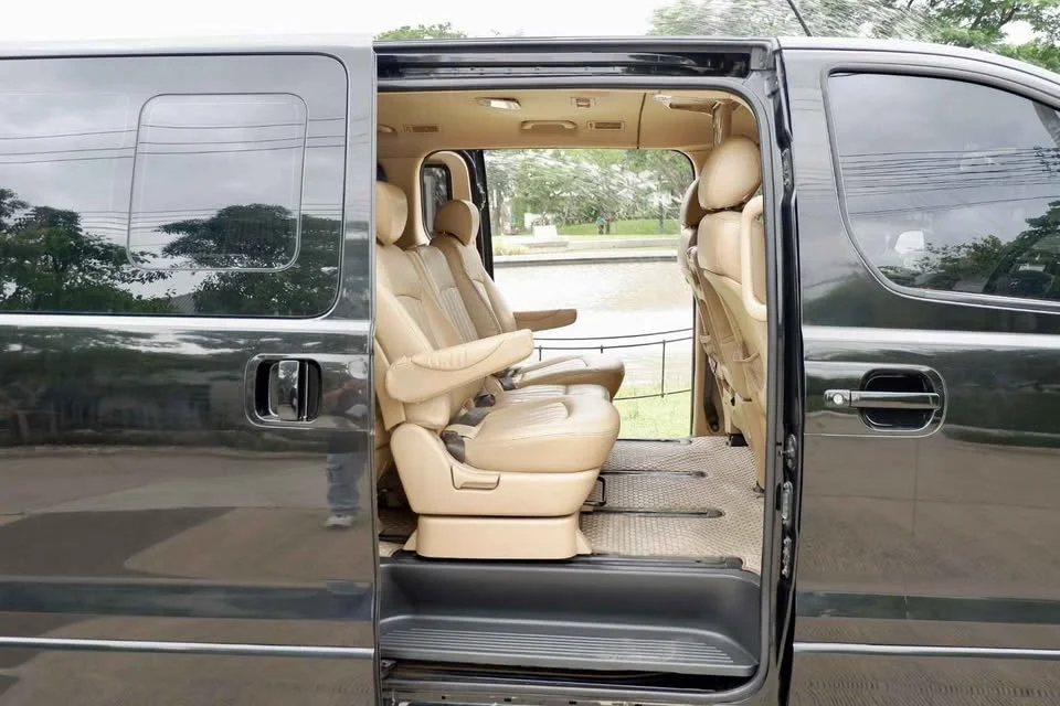 2011 Hyundai H-1 II 2