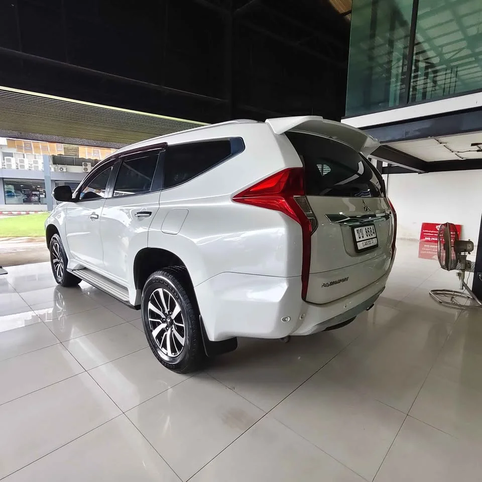 2017 Mitsubishi Pajero Sport III 2