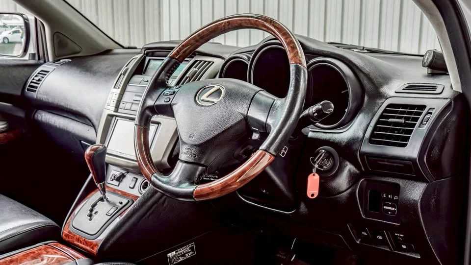 2004 Lexus RX II 3
