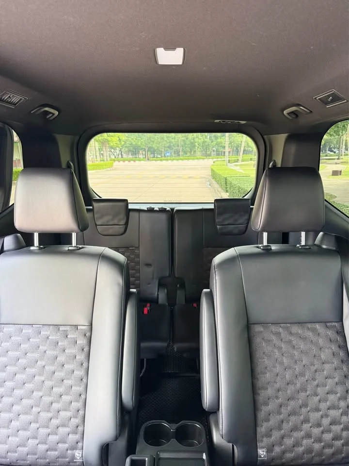 2022 Toyota Voxy IV 2