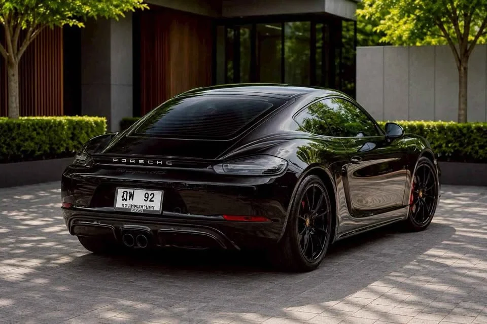 2020 Porsche 718 Boxster and Cayman IV 3