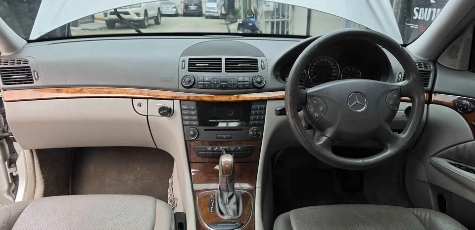 2005 Benz E-Class W211 3