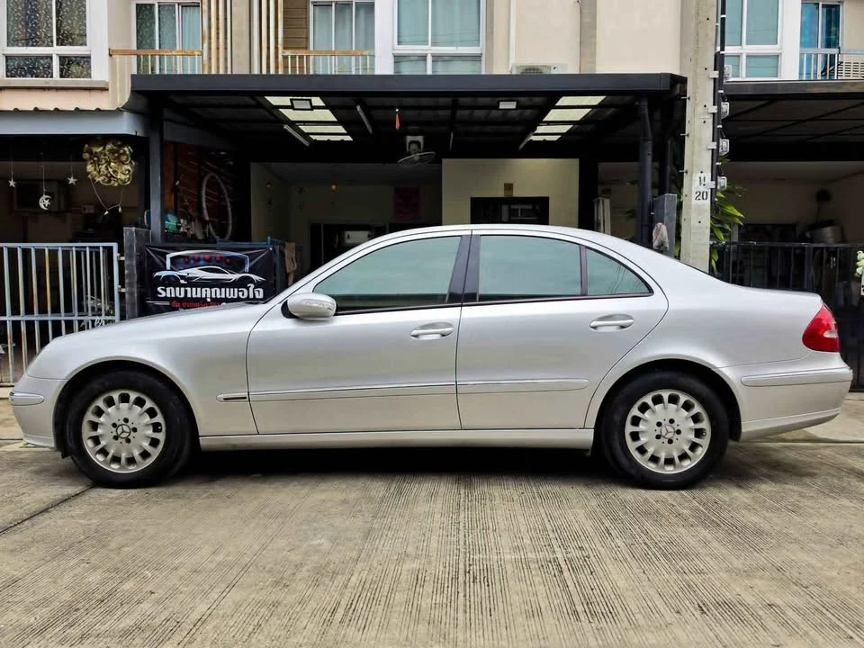2005 Benz E-Class W211 2