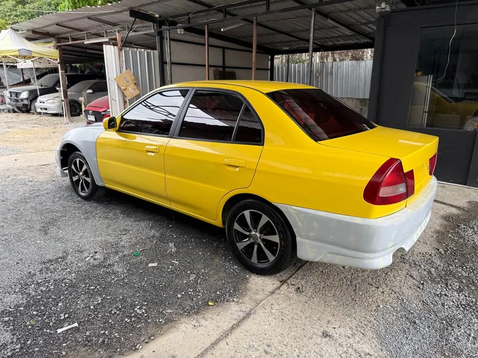 1997 Mitsubishi Lancer VII 3
