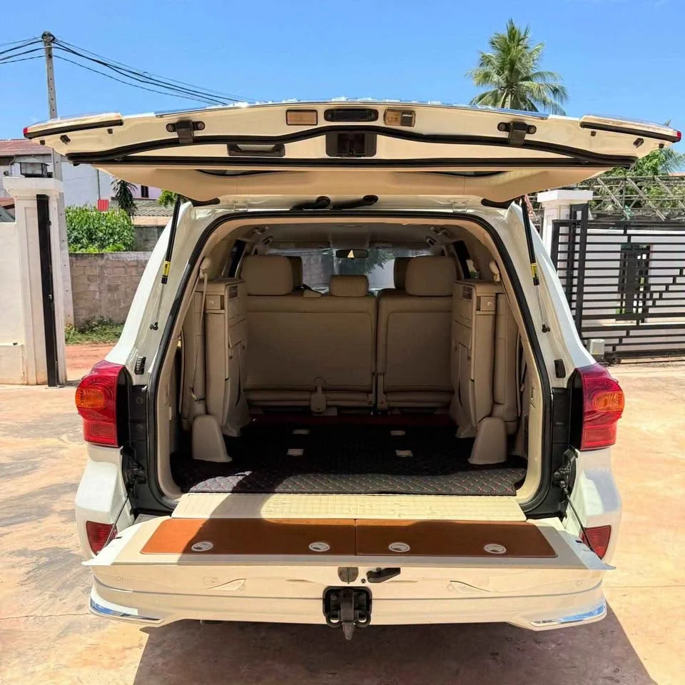 2014 Toyota Land Cruiser J200 2