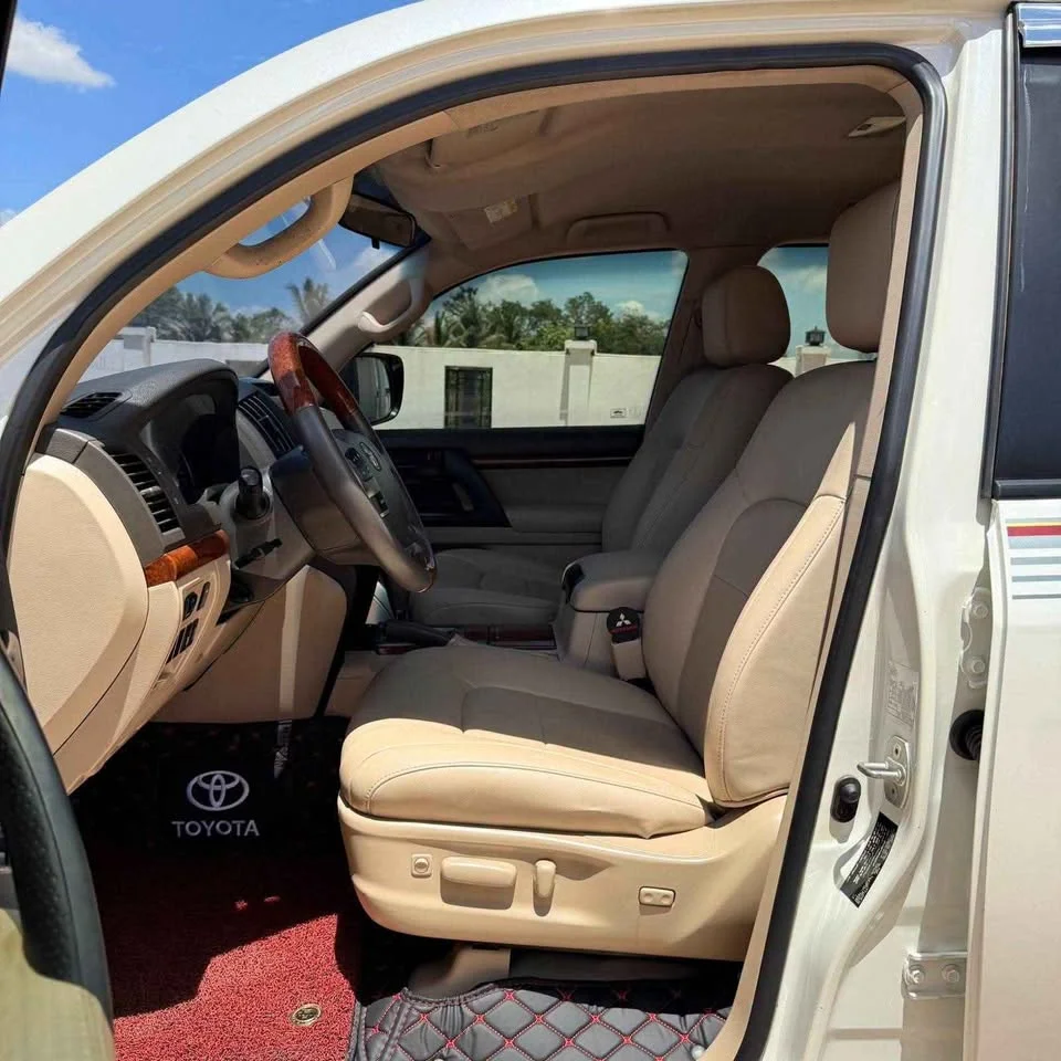 2014 Toyota Land Cruiser J200 3