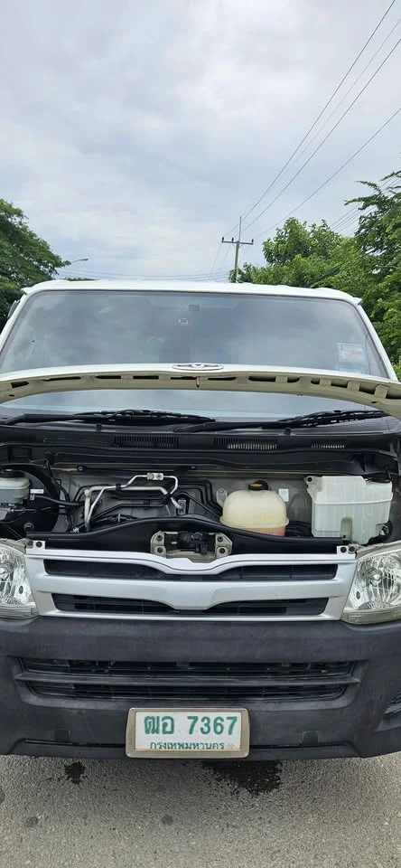 2012 Toyota HiAce V (H200) 3
