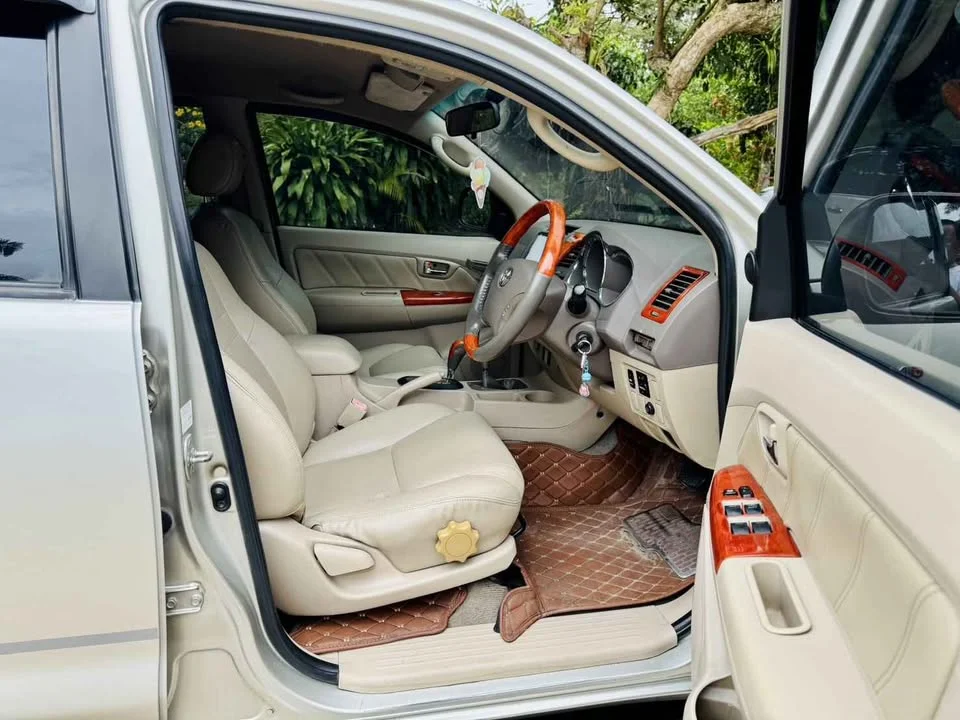 2007 Toyota Fortuner I 2