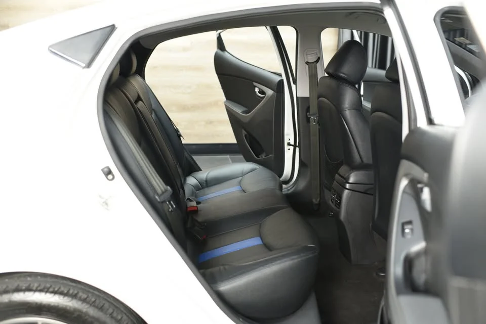 2016 Hyundai Elantra V 3