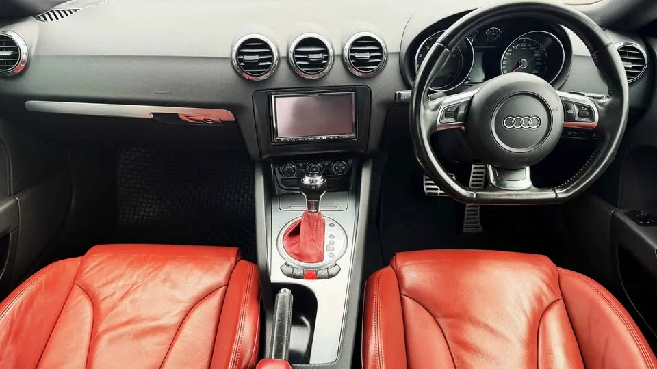 2010 Audi TT Mk2 3