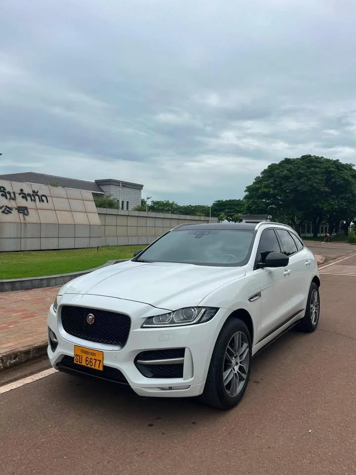 2017 Jaguar F-Pace X761 3