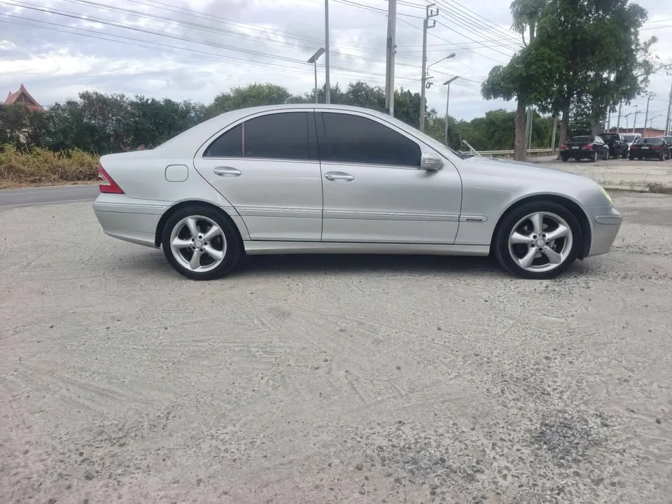 2005 Benz C-Class W203 2