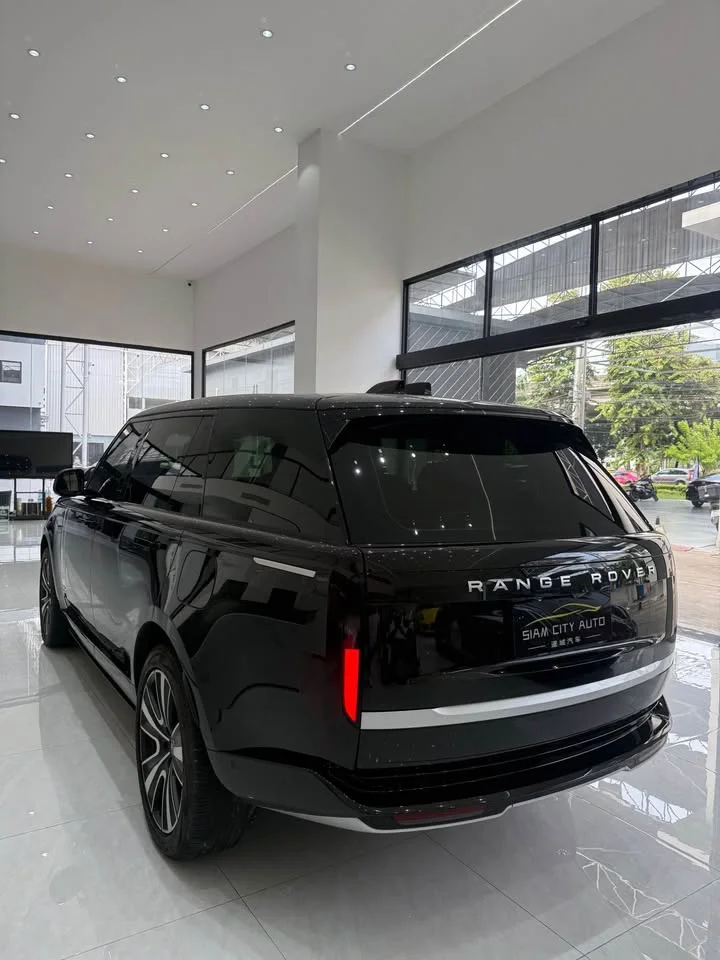 2024 Land Rover Range Rover V 2