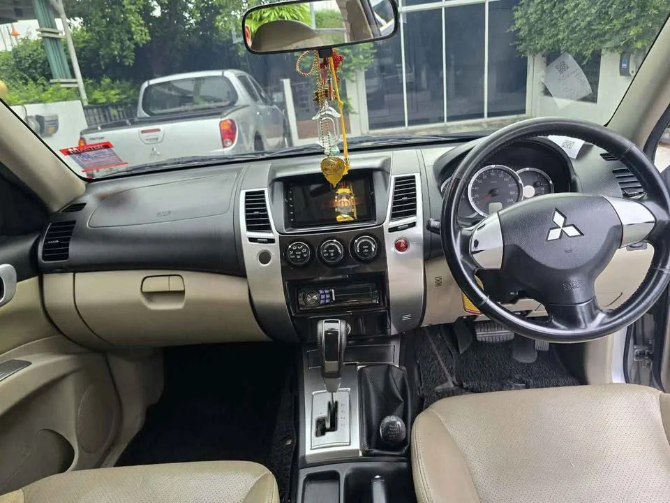 2009 Mitsubishi Pajero Sport II 3
