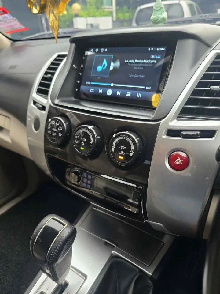 2009 Mitsubishi Pajero Sport II 2