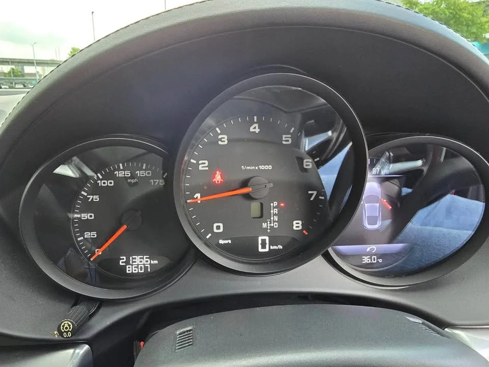 2017 Porsche 718 Boxster and Cayman IV 2