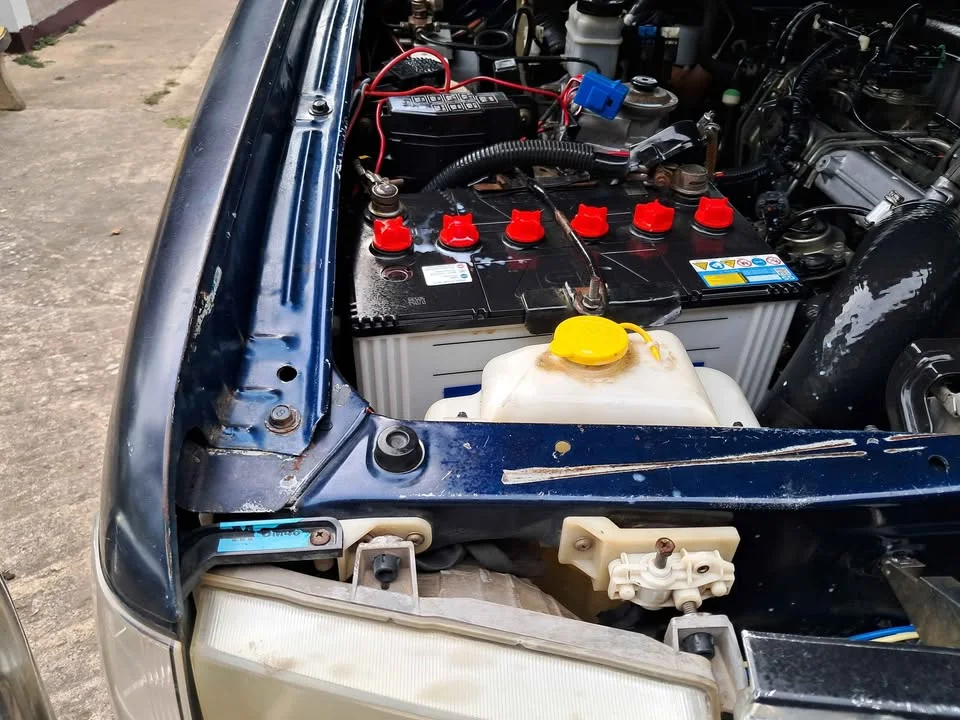 2002 Mazda 2500 Fighter V 3
