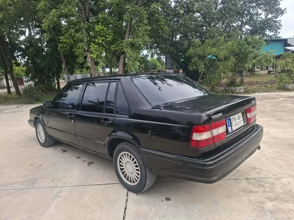 1992 Volvo 900 Series 2