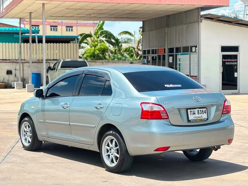 2010 Toyota Vios II 3