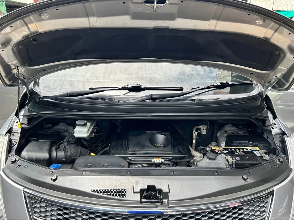 2011 Hyundai H-1 II 2
