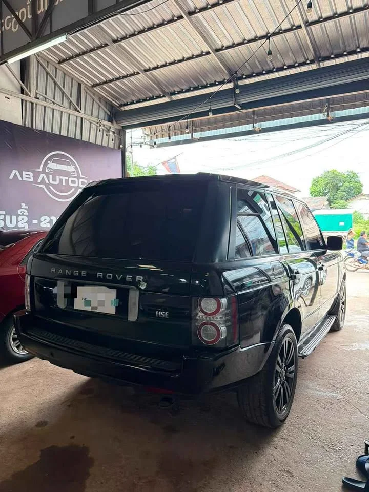 2012 Land Rover Range Rover III 2