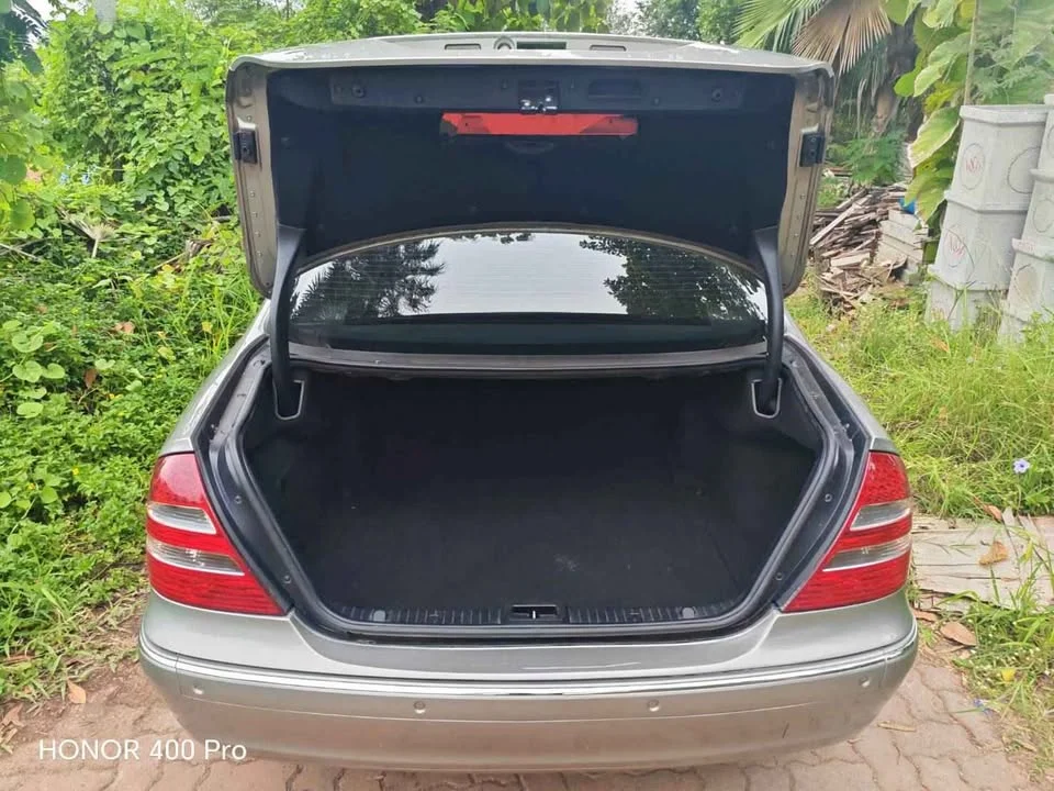2006 Benz E-Class W211 2