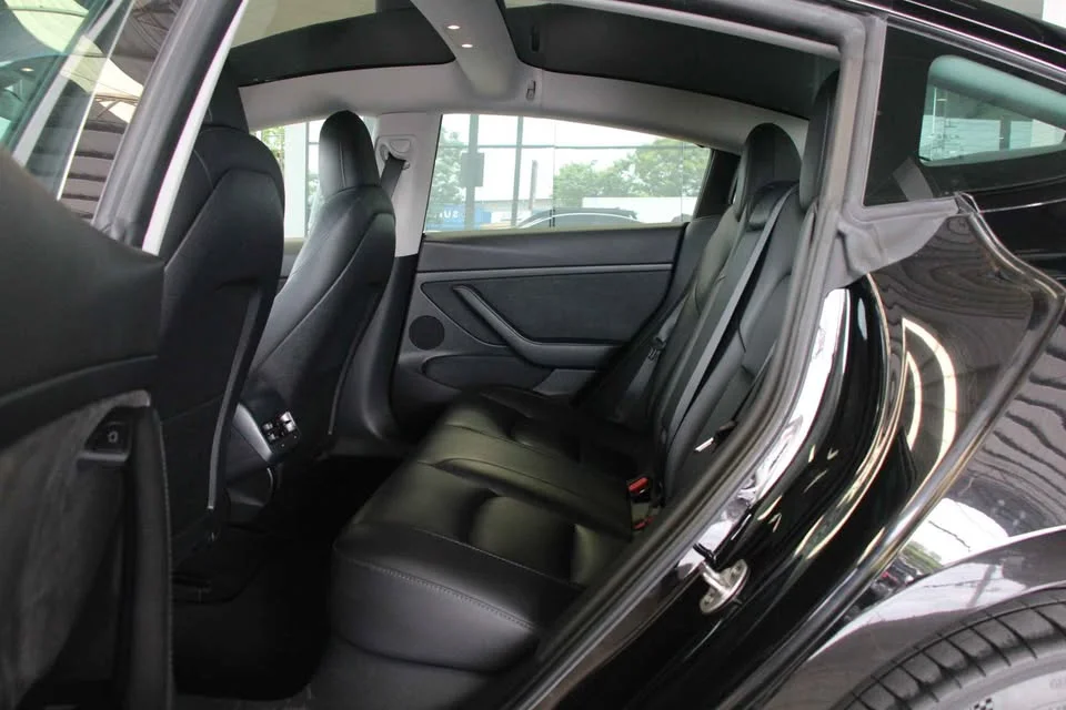 2023 Tesla Model 3 3