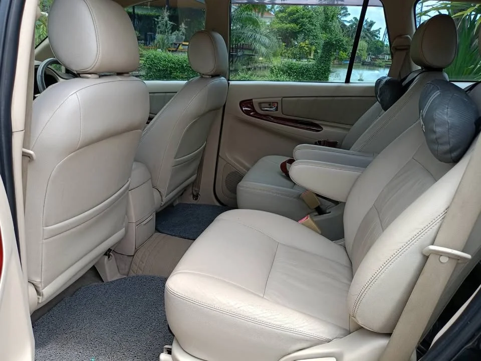 2007 Toyota Innova I 3