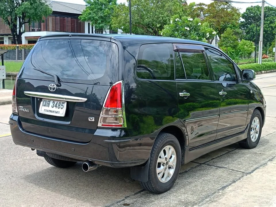 2007 Toyota Innova I 2